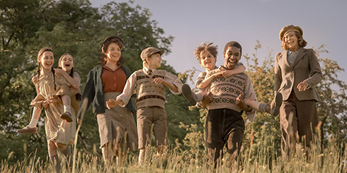 The Railway Children Return (2022) Feature Film :: Uni-versal Extras